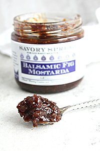 wozz-balsamic-fig-mostarda-savory-spread-sample